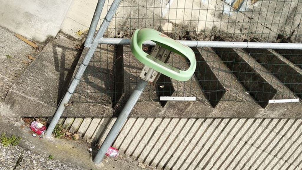 Berbenno: centro sportivo vandalizzato 2 Vandalizzazione centro sportivo Berbenno
